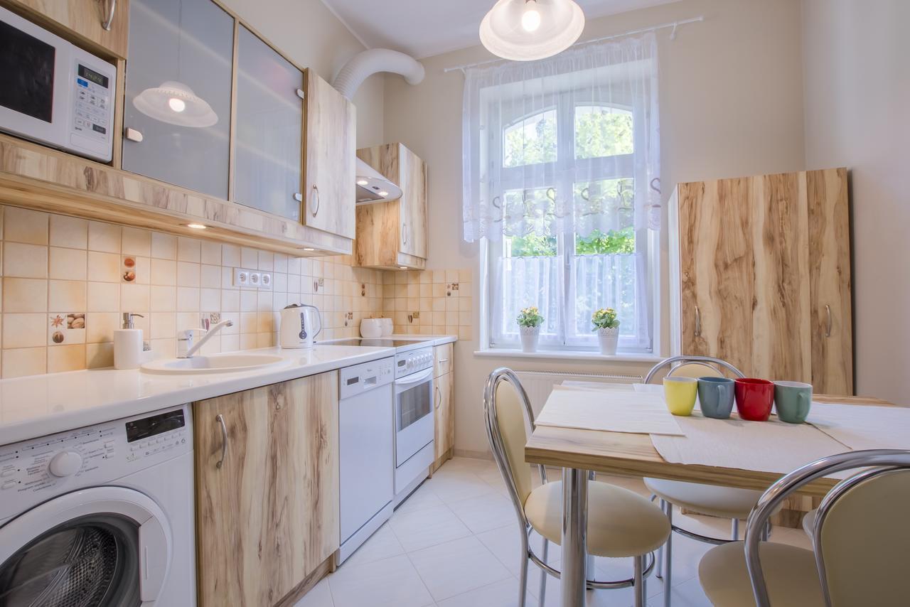Tomi Apartment 소포트 외부 사진